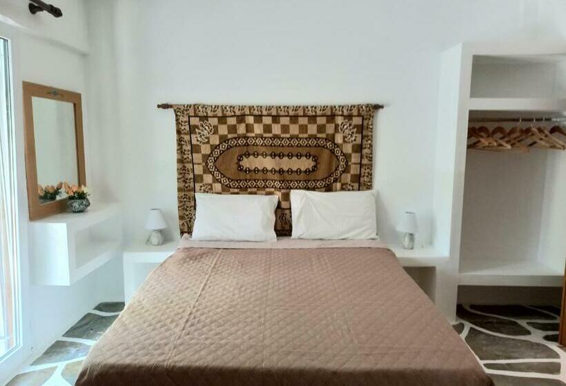 스탠다드 스튜디오, Villa Rena