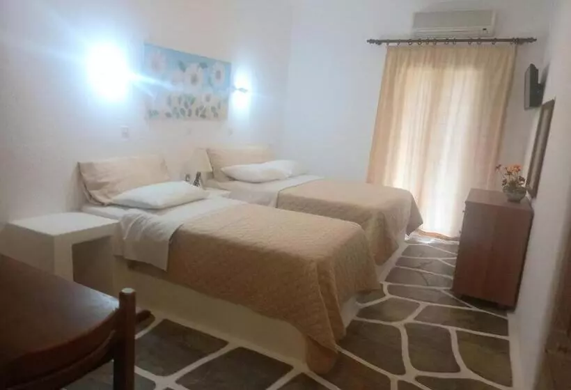 سوییت خانوادگی, Villa Rena
