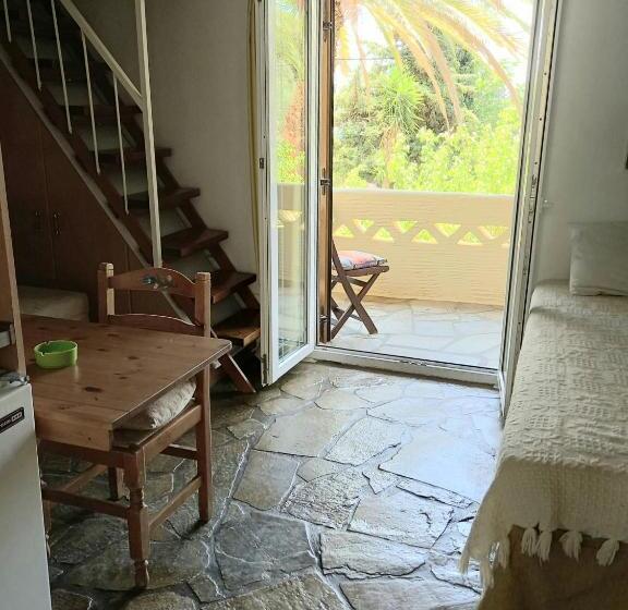 패밀리 스위트, Villa Rena