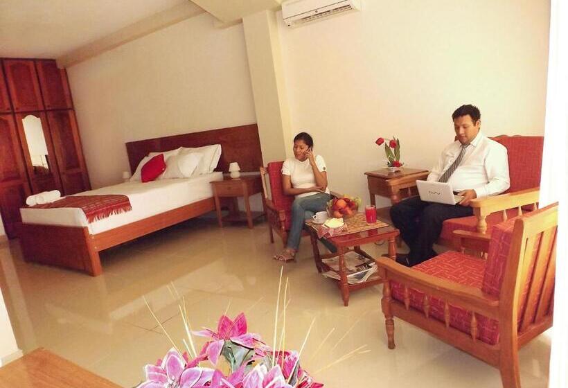 סוויטת ג'וניור םע נוף, Del Castillo Plaza Hotel Pucallpa