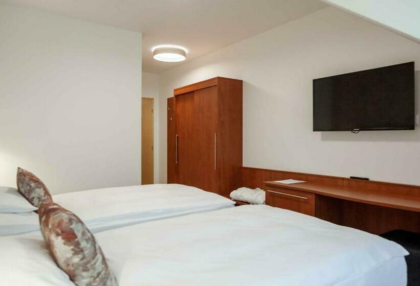 חדר סטנדרט, Equitana Hotel Resort