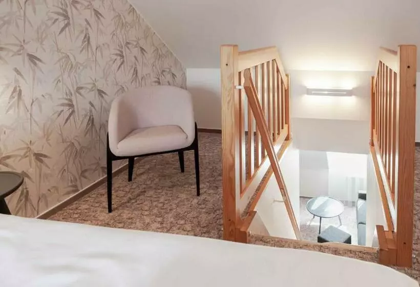 メゾネットスイート, Equitana Hotel Resort