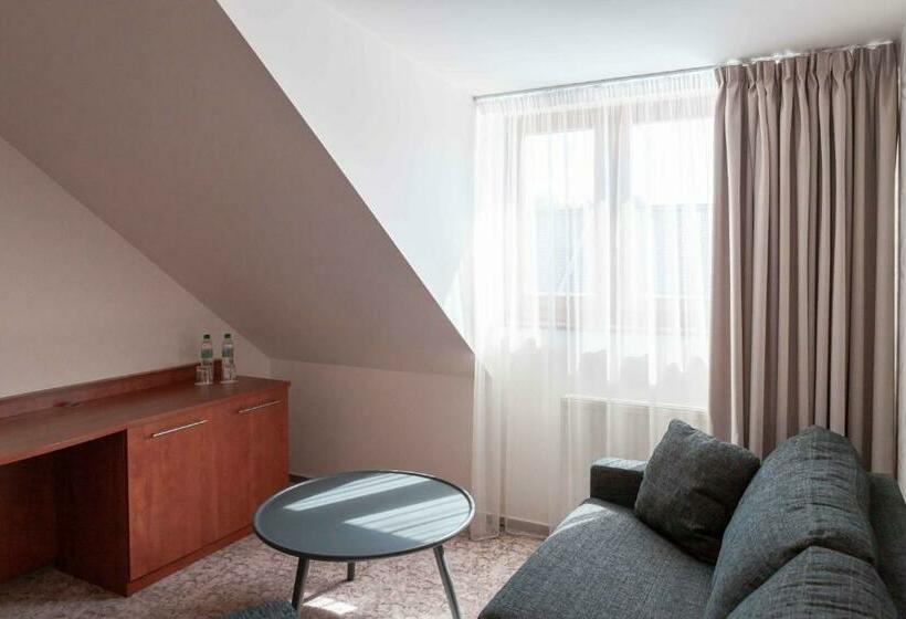 סוויטת דופלקס, Equitana Hotel Resort