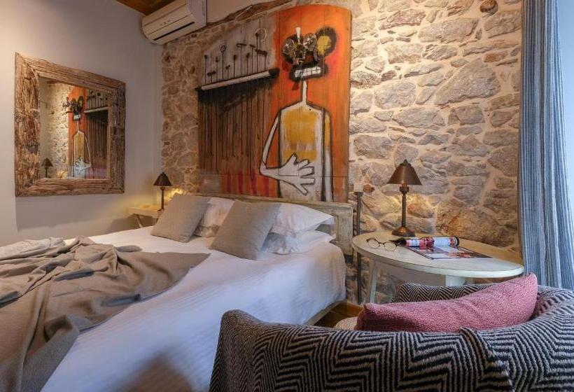 غرفة إقتصادية, Amymone And Adiandi