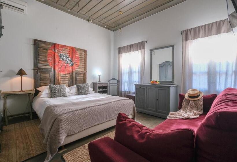 غرفة سوبيريور مزودة بشرفة, Amymone And Adiandi