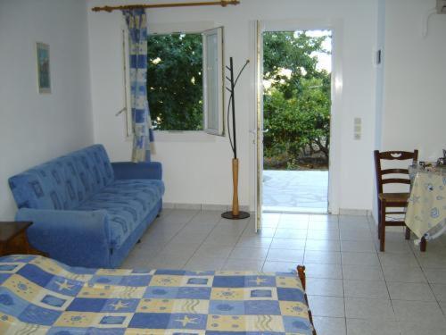 إستوديو قياسى, Evagelia's Place