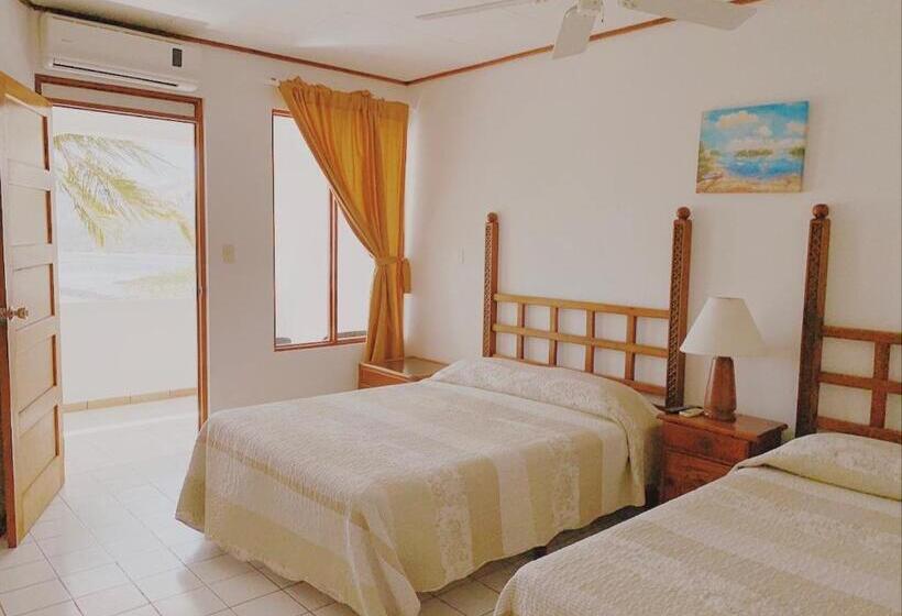 디럭스 룸 바다 전망, Flamingo Marina