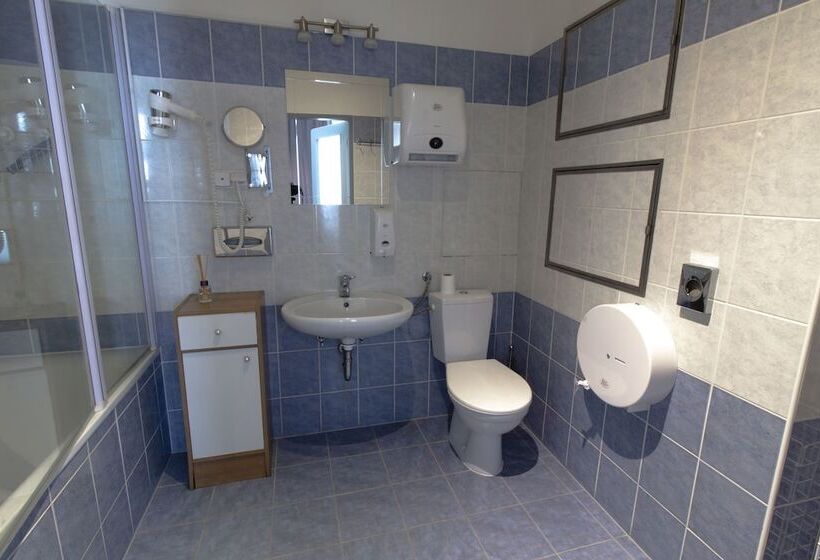 آپارتمان لوکس 1 خوابه, Hostel And Apartment Blue88