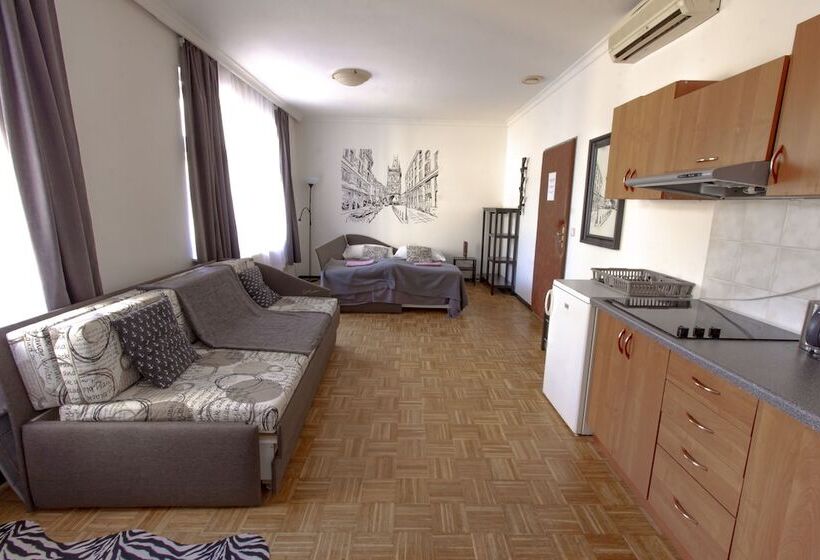 آپارتمان لوکس 1 خوابه, Hostel And Apartment Blue88