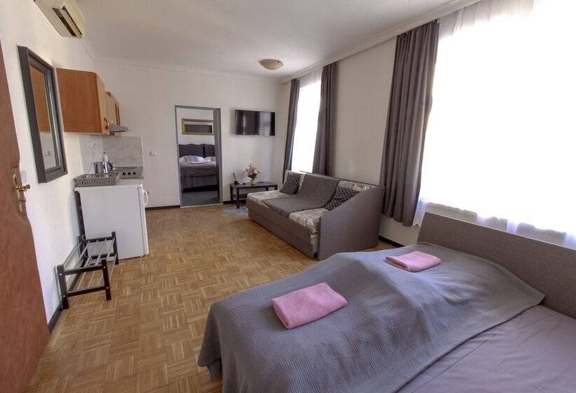 آپارتمان لوکس 1 خوابه, Hostel And Apartment Blue88