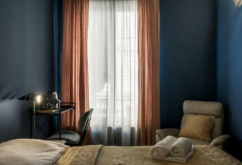 اتاق لوکس, Louren The Bridge Inn