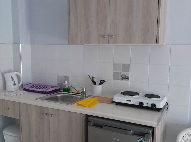 Standard Studio, Nefeli Villa