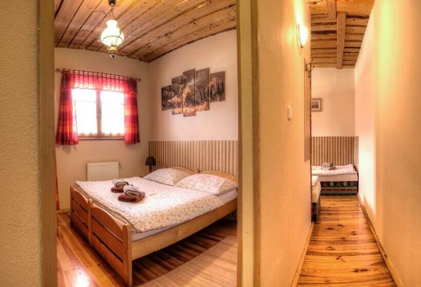 スタンダードルーム, Steak Restaurant Penzion Country Saloon