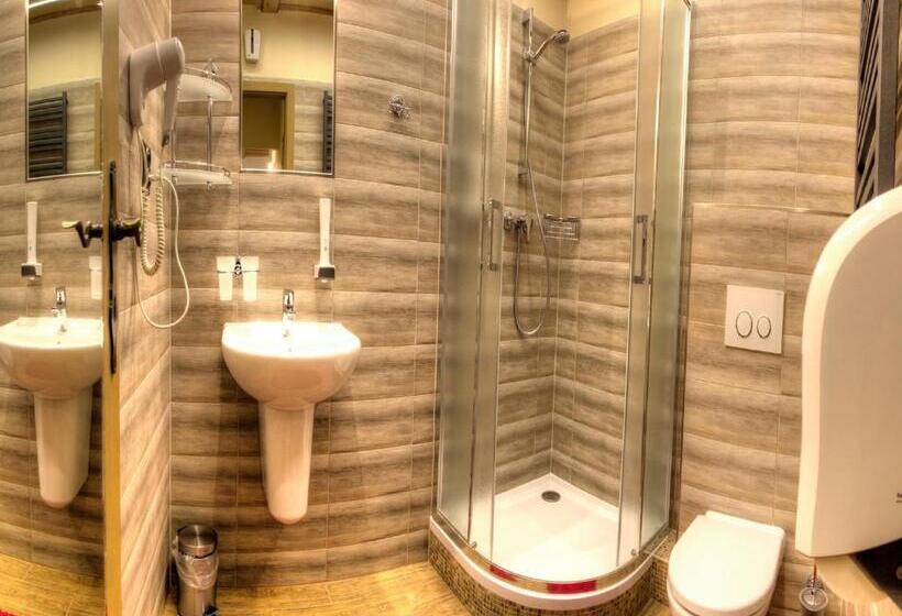 ２ベッドスイートルーム, Steak Restaurant Penzion Country Saloon