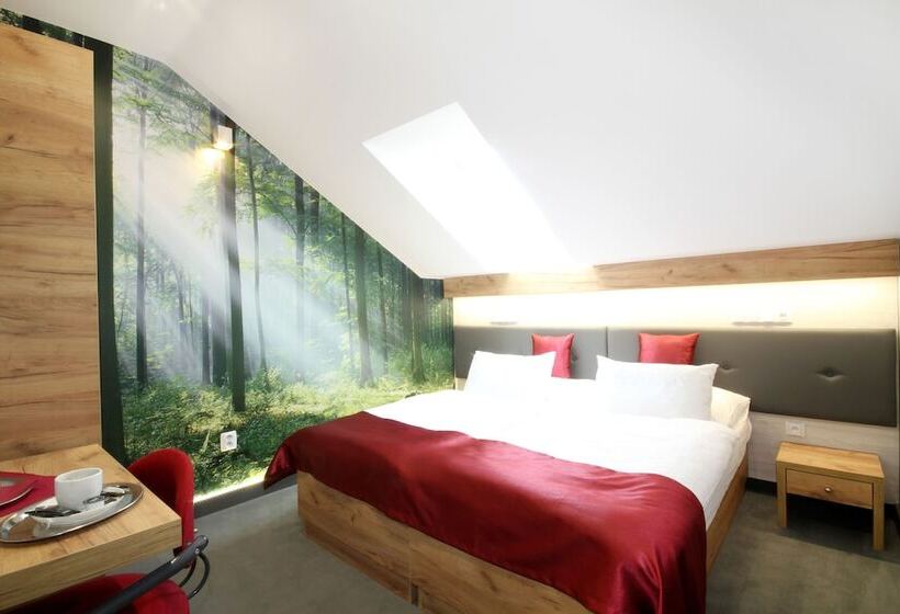 Chambre Deluxe, Strážnice