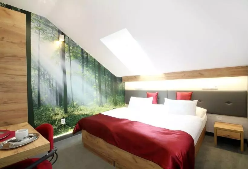 Chambre Deluxe, Strážnice