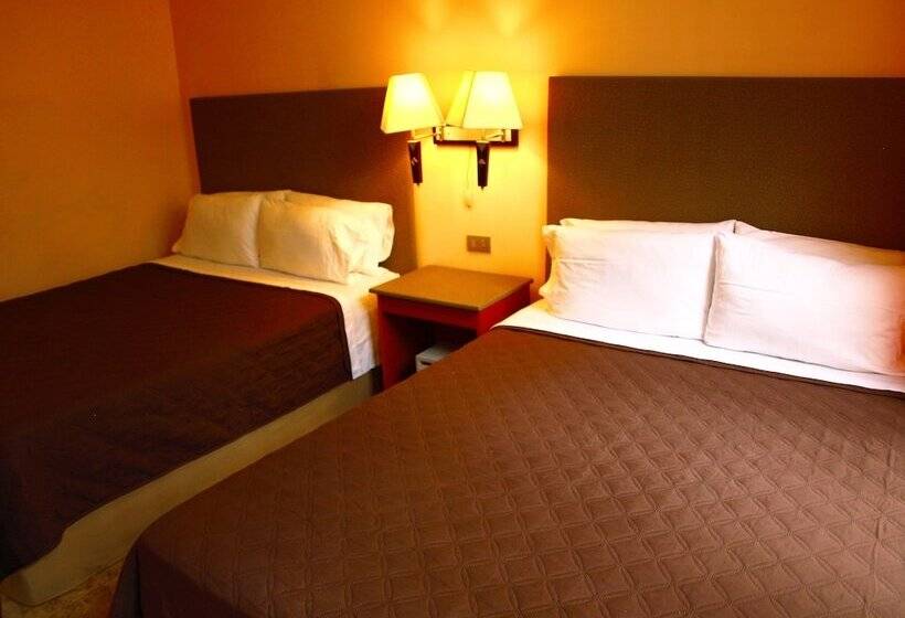 اتاق استاندارد چهار تخته, The Palm House Inn