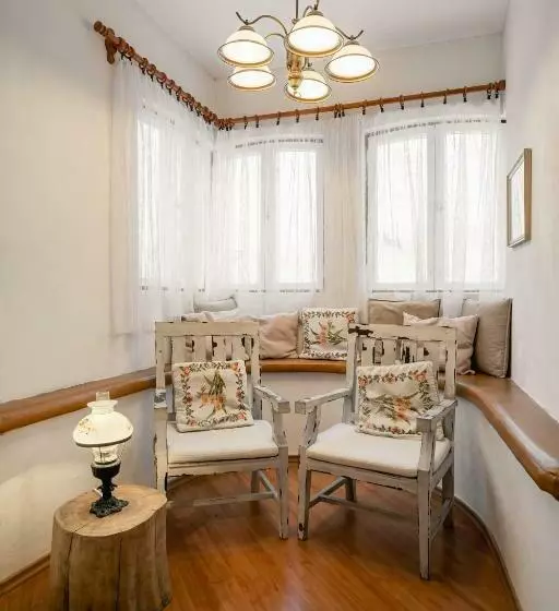 １ベッドルームアパートメント, Vila Vyšehrad