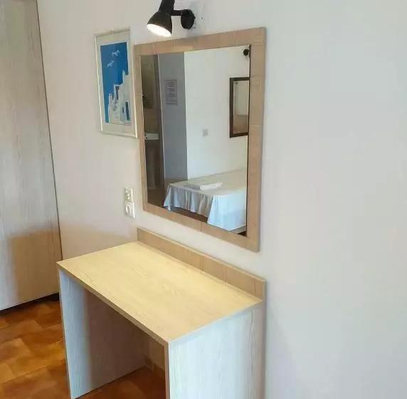 バルコニー付き１ベッドルームアパートメント, Villa Elpiniki