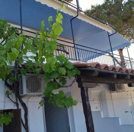 Апартаменты 1 Спальня с Балконом, Villa Elpiniki