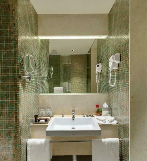 سوئیت دلوکس 2 خوابه, Wyndham Ahmedabad Shela