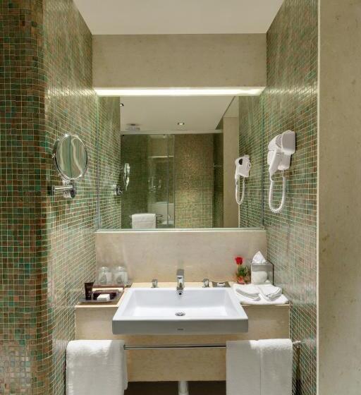 سوئیت اجرایی با چشمانداز باغ, Wyndham Ahmedabad Shela