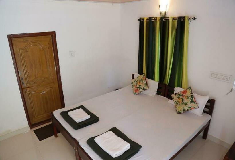 Номер Economy, Baywatch Beach Resort