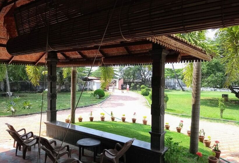 Номер Стандарт Трехместный, Baywatch Beach Resort