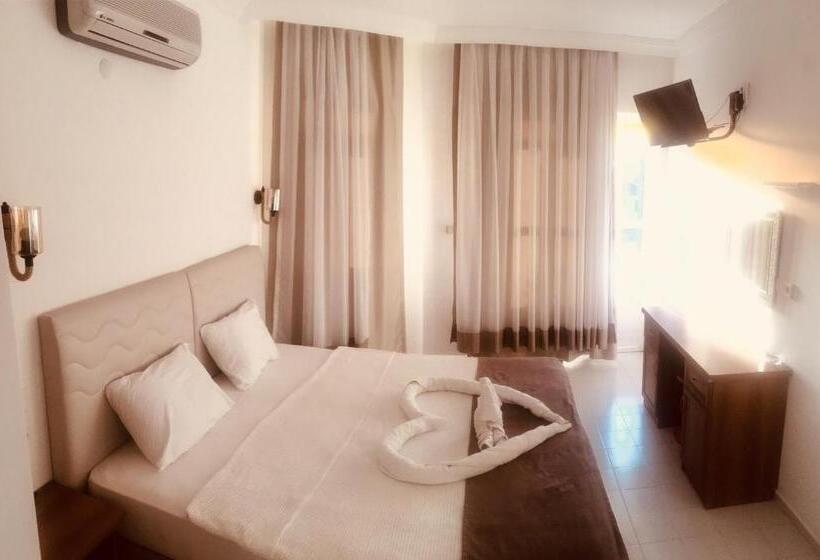 スタンダードルーム, Erol Motel