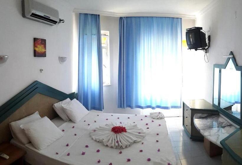 スタンダードトリプルルーム, Erol Motel