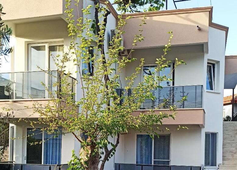 スタンダードシングルルーム, Erol Motel