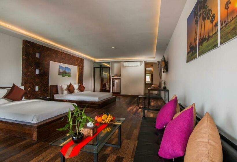 اتاق لوکس با بالکن, Elysium Suite