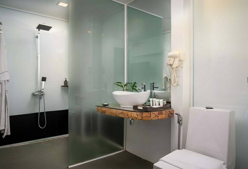 اتاق لوکس با بالکن, Elysium Suite