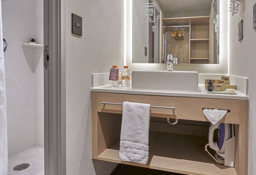 جناح, City Express Suites By Marriott Silao Aeropuerto