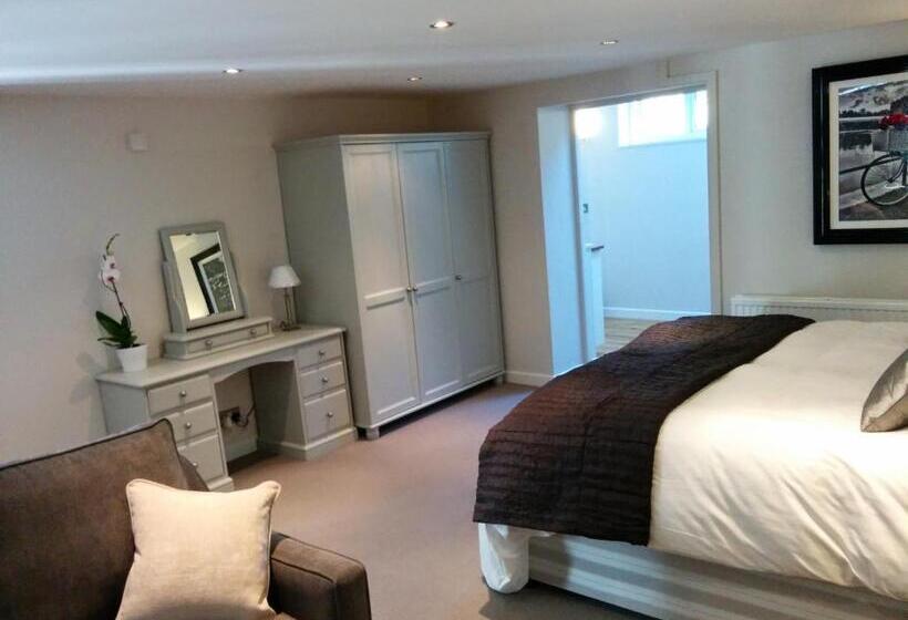 جناح ديلوكس غرفتين نوم, Dragon Inn