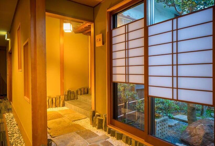 Quarto Familiar, Haiya