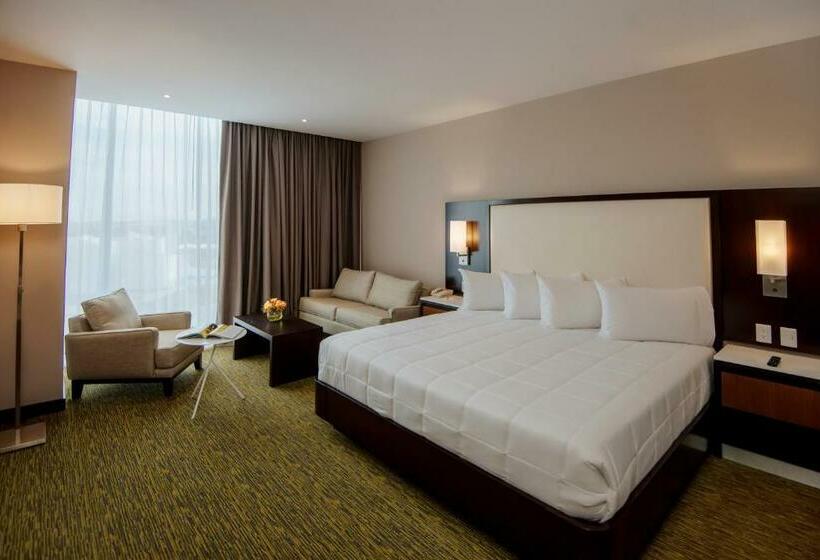 ジュニアスイート, Hilton Garden Inn Puebla Angelópolis, Mexico