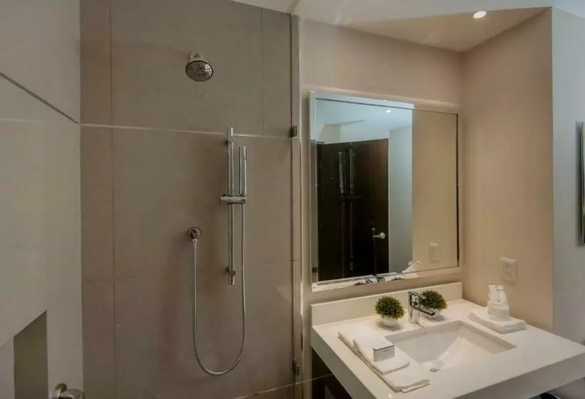 ジュニアスイート, Hilton Garden Inn Puebla Angelópolis, Mexico