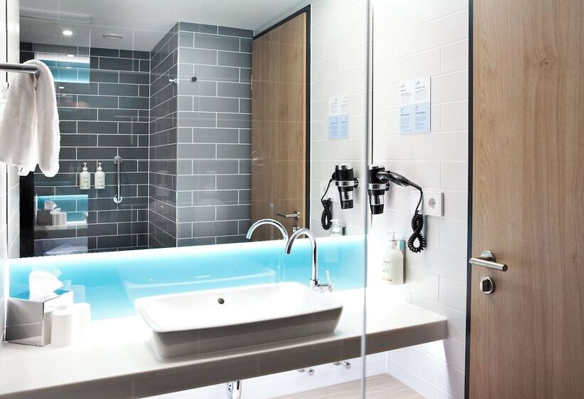 Номер Стандарт, Holiday Inn Express   Siegen, An Ihg
