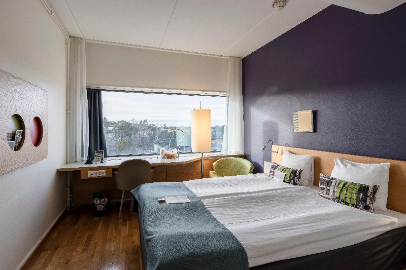 Номер Стандарт Адаптированный для Инвалидов, Holiday Inn Express   Siegen, An Ihg