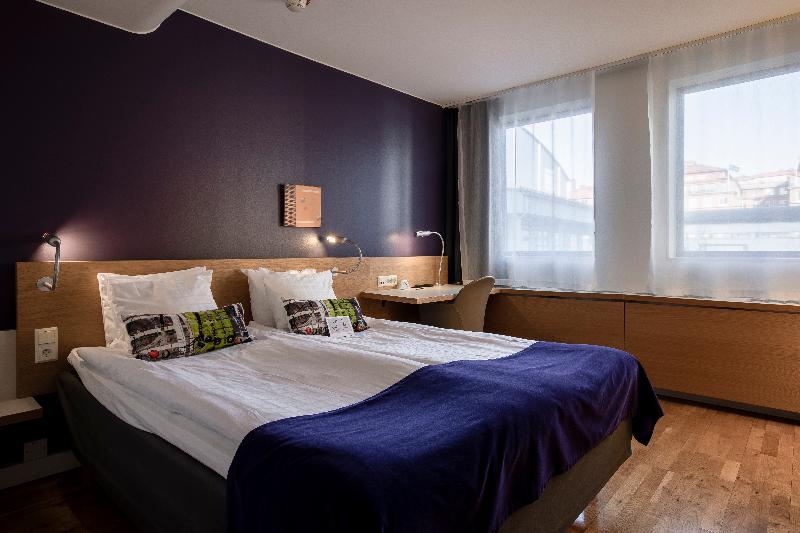 اتاق استاندارد برای معلولان, Holiday Inn Express   Siegen, An Ihg