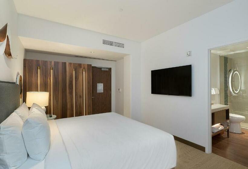 Стандартный Номер Кровать Кинг, Hyatt Centric Waikiki Beach