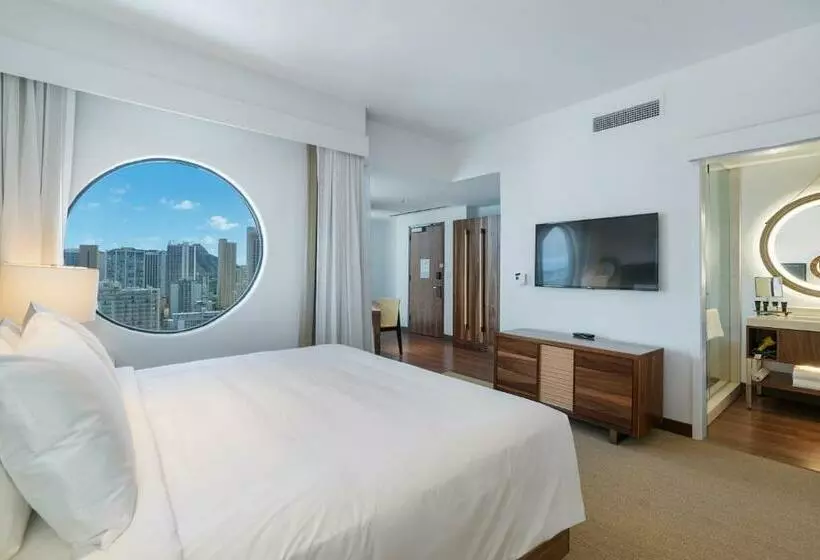 キングサイズベッドのデラックスルーム, Hyatt Centric Waikiki Beach