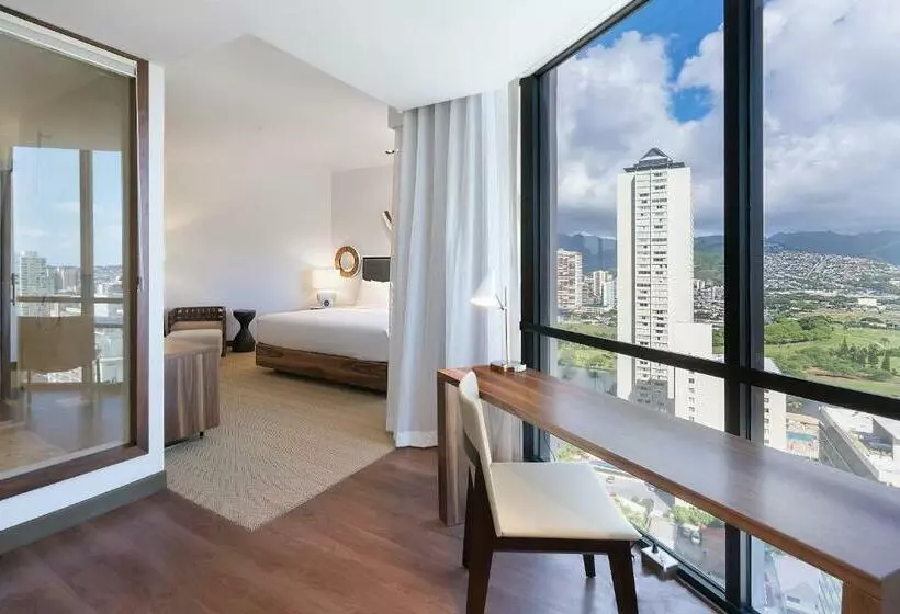 キングサイズベッドのデラックスルーム, Hyatt Centric Waikiki Beach