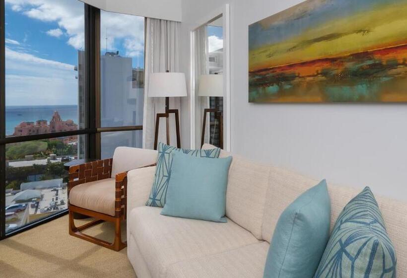 Люкс Кровать Кинг, Hyatt Centric Waikiki Beach