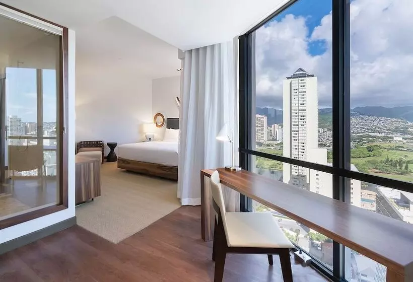 デラックスルーム, Hyatt Centric Waikiki Beach