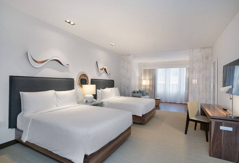 Люкс Вид на Город, Hyatt Centric Waikiki Beach