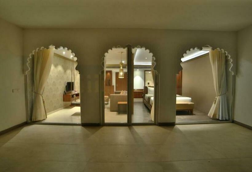 سوییت, Jaisamand Island Resort