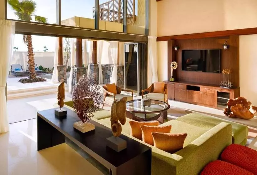 Villa 3 Makuuhuonetta, Lapita, Dubai Parks And Resorts, Autograph Collection