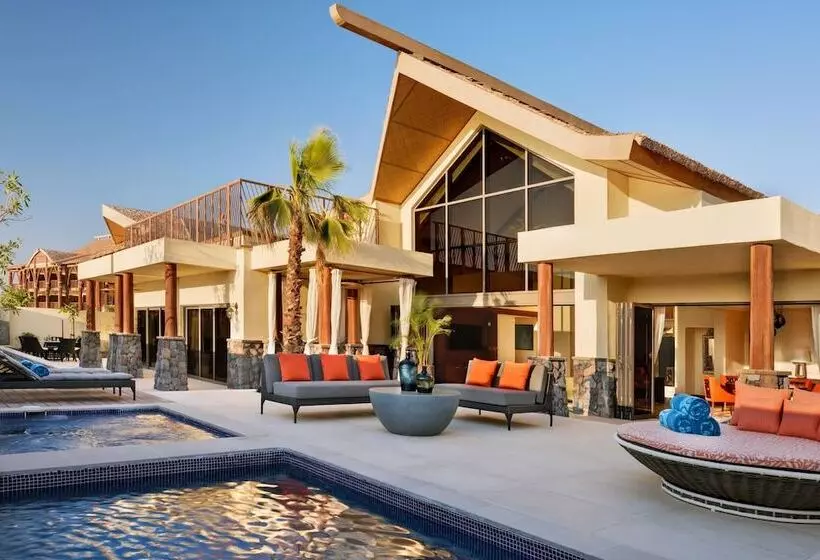 Villa 3 Makuuhuonetta, Lapita, Dubai Parks And Resorts, Autograph Collection
